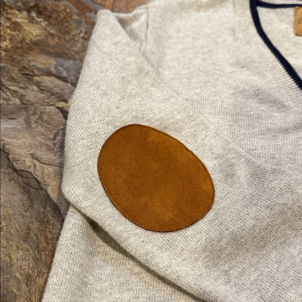 Hope & Henry Boys' Cardigan Sweater size medium - Picture 5 of 16